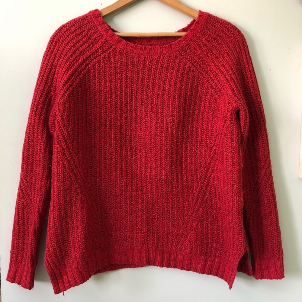 American Eagle Soft red knit sweater